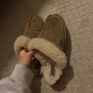 Ugg slippers pretty worn